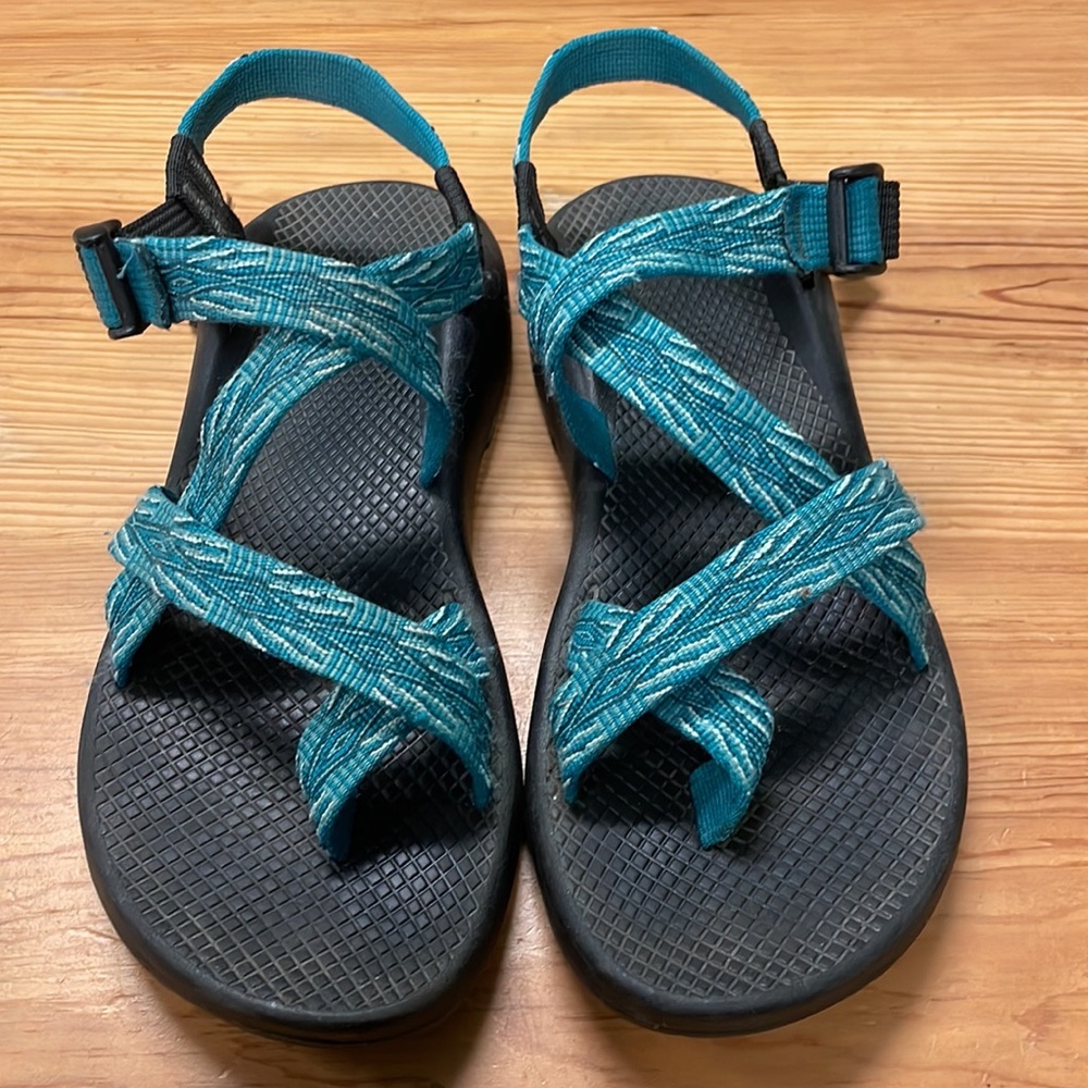 Chaco Sandals Green - Picture 2 of 4